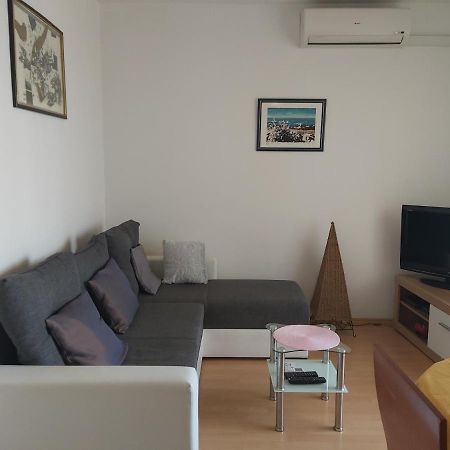 Apartment Mirela Zadar Eksteriør bilde